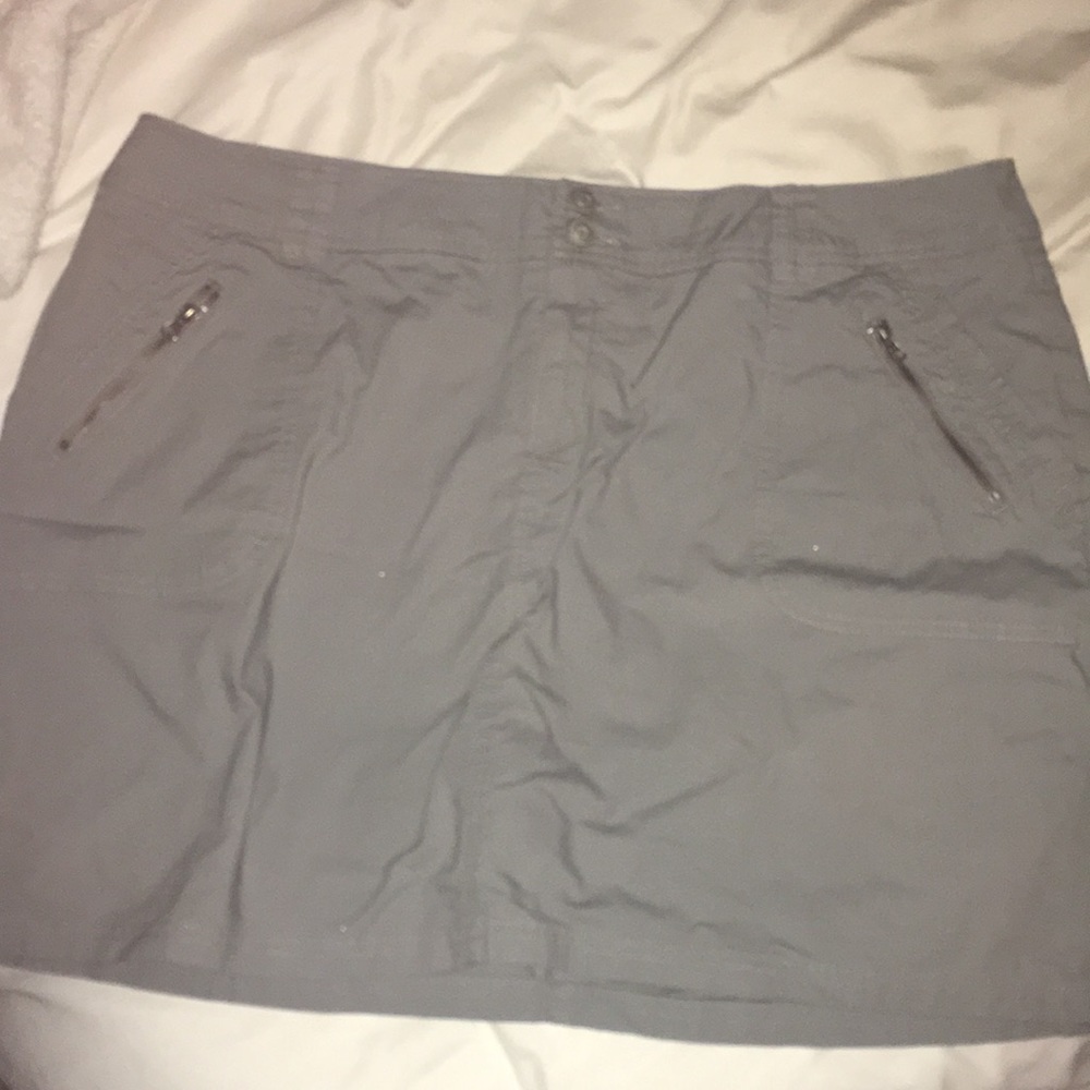 NWOT Skort